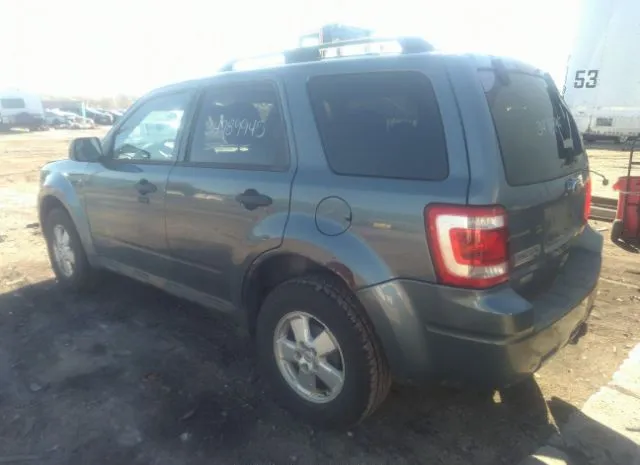 Photo 2 VIN: 1FMCU0DG0AKC27490 - FORD ESCAPE 