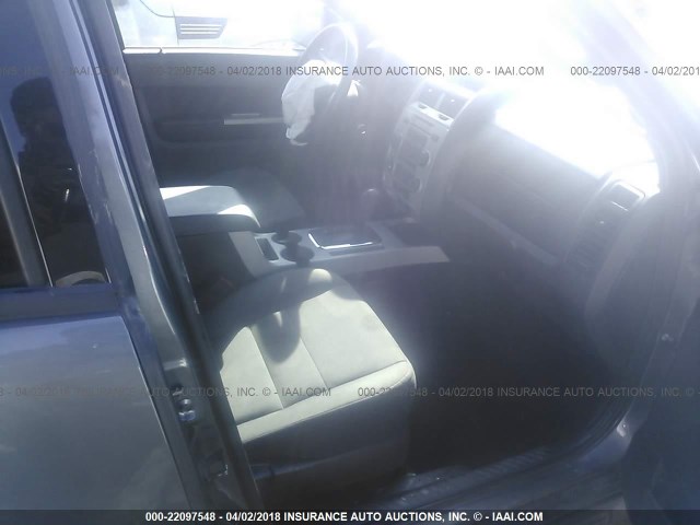 Photo 4 VIN: 1FMCU0DG0BKB83718 - FORD ESCAPE 