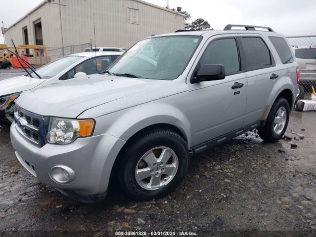 Photo 1 VIN: 1FMCU0DG0BKC21531 - FORD ESCAPE 