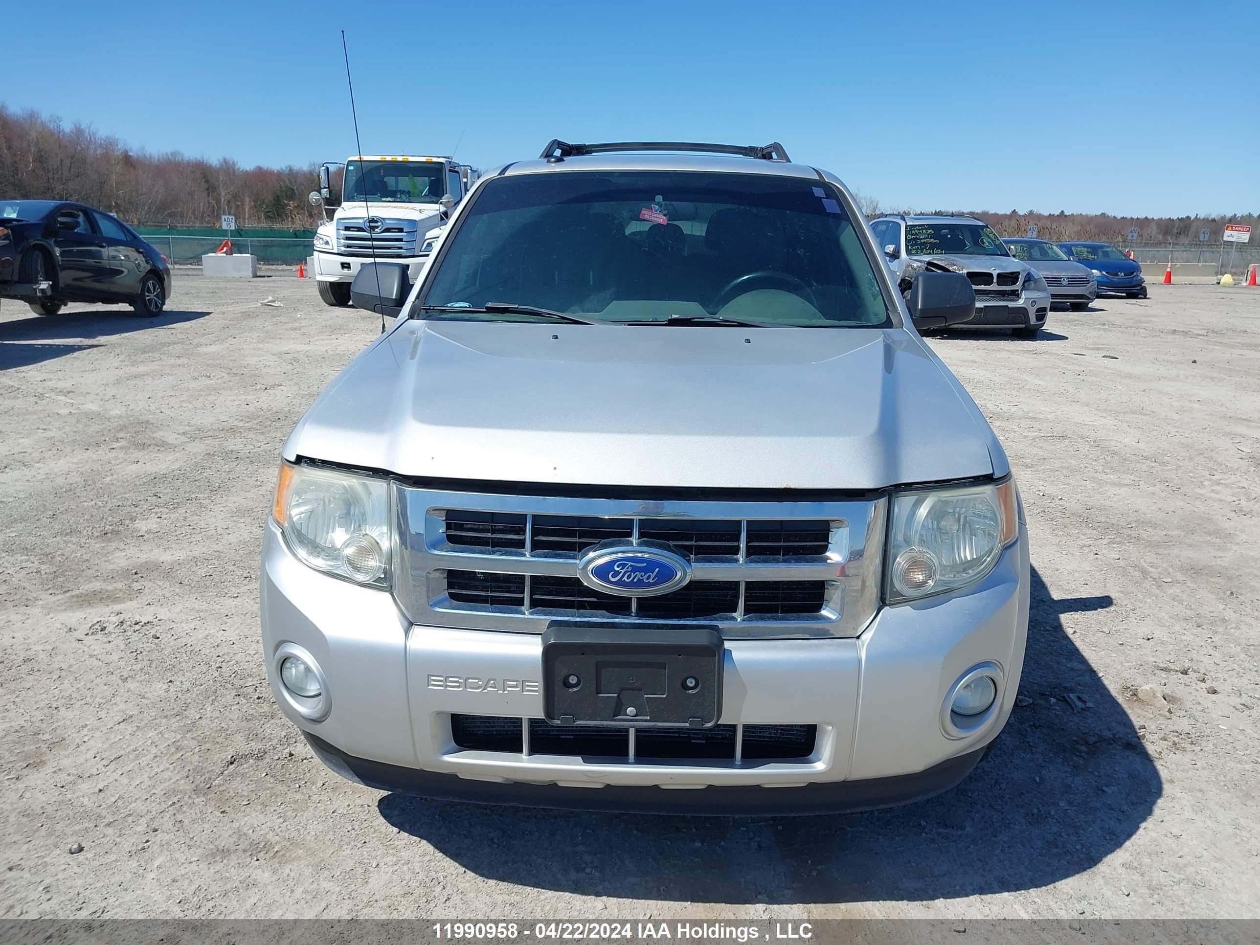 Photo 11 VIN: 1FMCU0DG0BKC33453 - FORD ESCAPE 