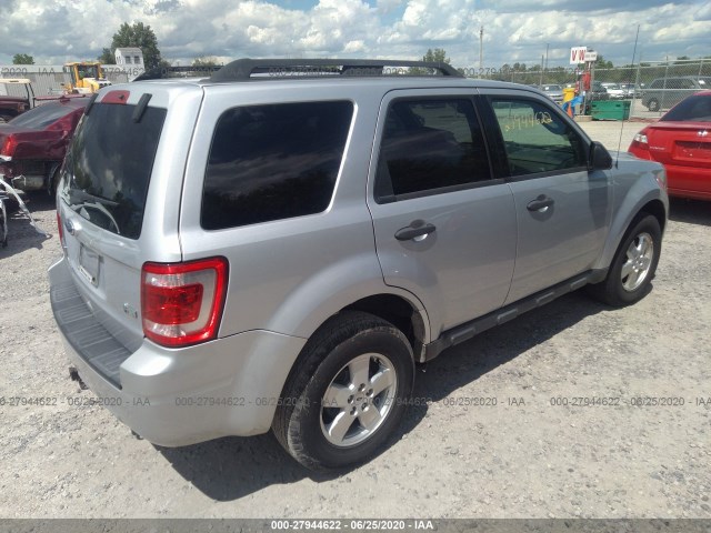 Photo 3 VIN: 1FMCU0DG0BKC50415 - FORD ESCAPE 