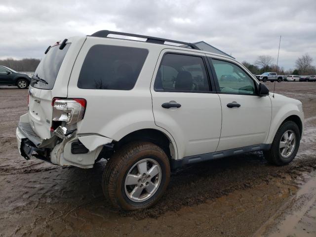 Photo 2 VIN: 1FMCU0DG0BKC61446 - FORD ESCAPE XLT 