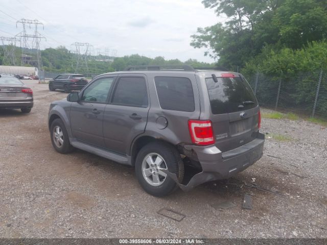 Photo 2 VIN: 1FMCU0DG0CKA41242 - FORD ESCAPE 