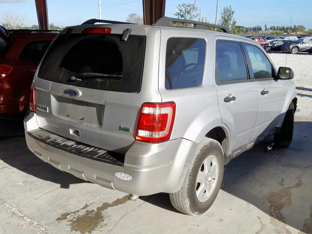 Photo 3 VIN: 1FMCU0DG0CKA59109 - FORD ESCAPE XLT 