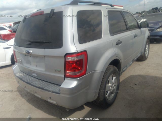 Photo 3 VIN: 1FMCU0DG0CKB21334 - FORD ESCAPE 