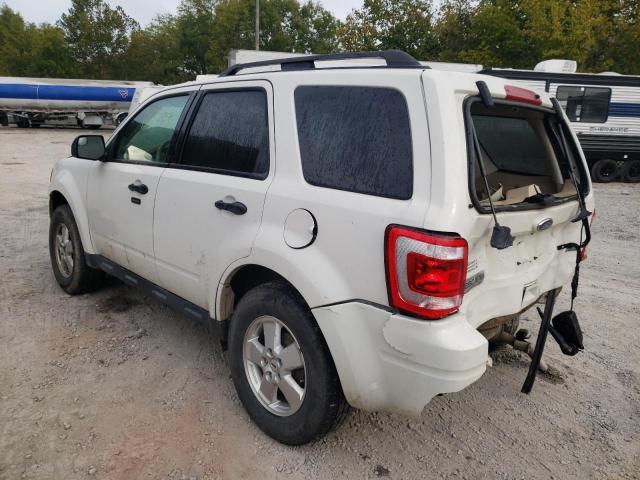 Photo 2 VIN: 1FMCU0DG0CKB32785 - FORD ESCAPE XLT 