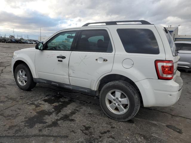 Photo 1 VIN: 1FMCU0DG0CKC27704 - FORD ESCAPE XLT 