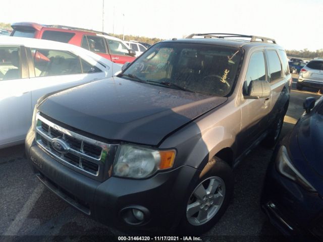 Photo 1 VIN: 1FMCU0DG1AKA10157 - FORD ESCAPE 