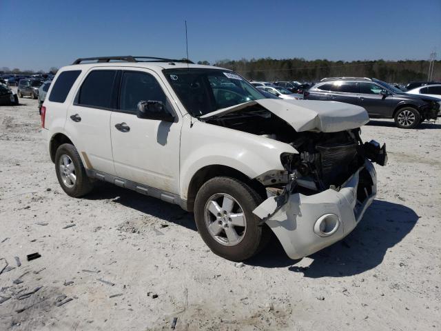 Photo 3 VIN: 1FMCU0DG1AKA35933 - FORD ESCAPE XLT 