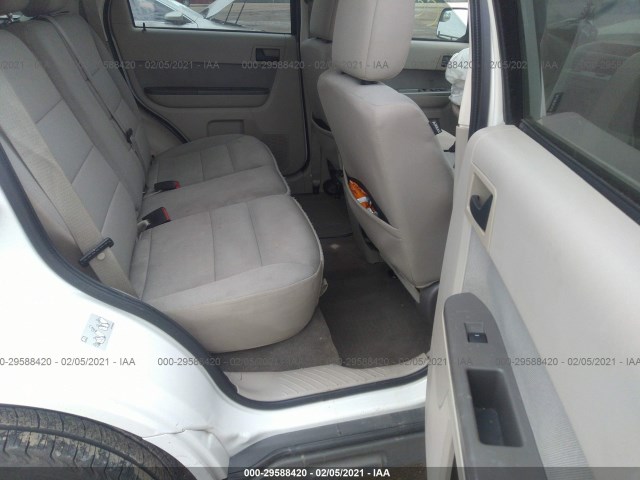 Photo 7 VIN: 1FMCU0DG1AKC07975 - FORD ESCAPE 