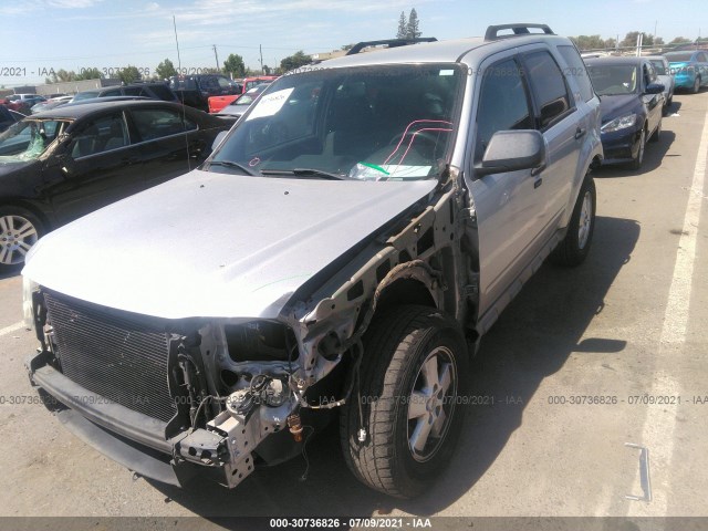 Photo 1 VIN: 1FMCU0DG1AKD02178 - FORD ESCAPE 