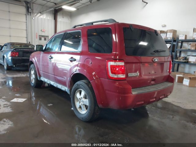 Photo 2 VIN: 1FMCU0DG1BKB24080 - FORD ESCAPE 