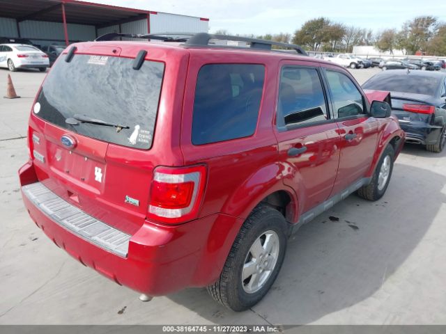 Photo 3 VIN: 1FMCU0DG1BKB95425 - FORD ESCAPE 