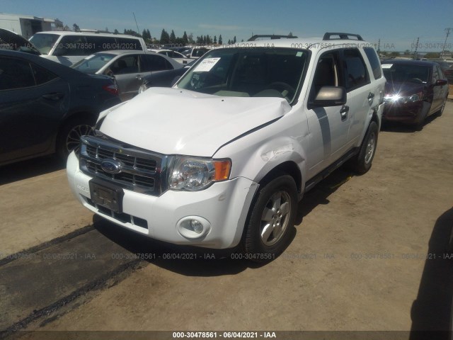 Photo 1 VIN: 1FMCU0DG1CKB06132 - FORD ESCAPE 