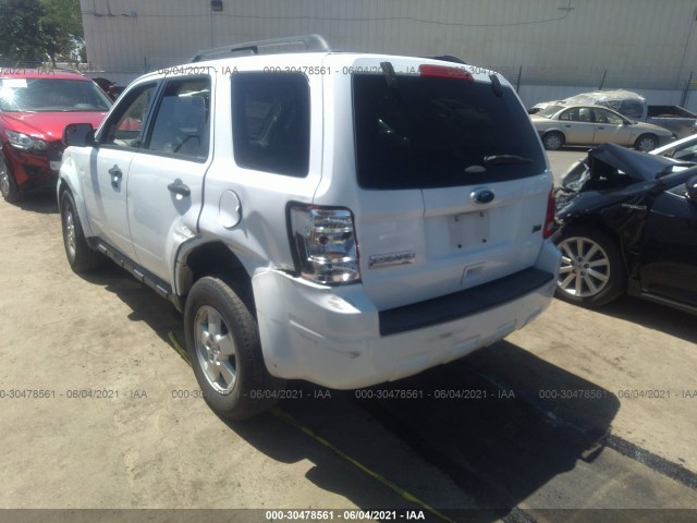 Photo 2 VIN: 1FMCU0DG1CKB06132 - FORD ESCAPE 