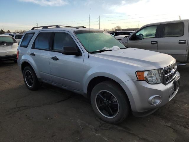 Photo 3 VIN: 1FMCU0DG1CKC00737 - FORD ESCAPE 