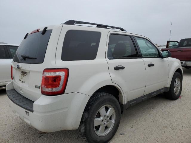 Photo 2 VIN: 1FMCU0DG2AKC24705 - FORD ESCAPE 