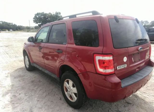 Photo 2 VIN: 1FMCU0DG2AKC65898 - FORD ESCAPE 