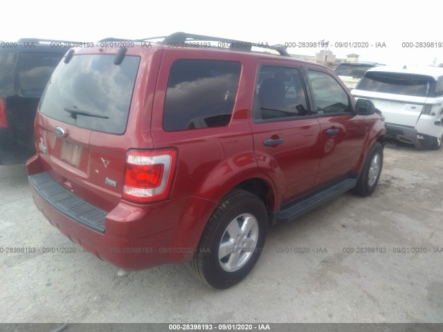 Photo 3 VIN: 1FMCU0DG2AKC95497 - FORD ESCAPE 