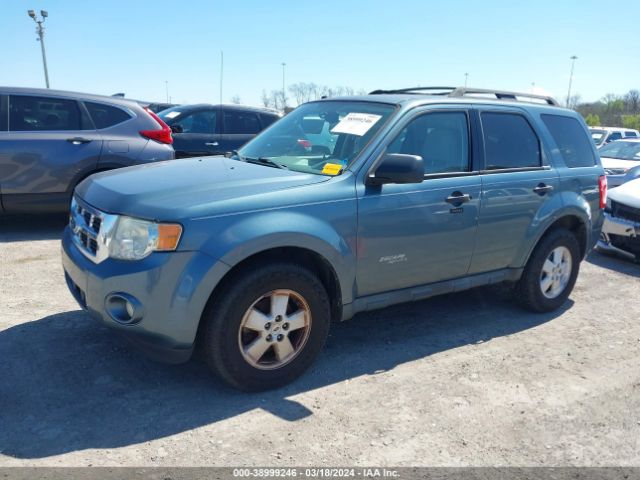 Photo 1 VIN: 1FMCU0DG2AKD30958 - FORD ESCAPE 