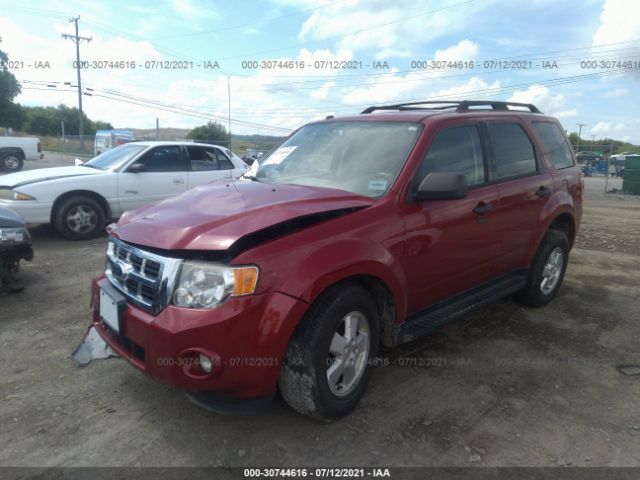 Photo 1 VIN: 1FMCU0DG2BKB19180 - FORD ESCAPE 