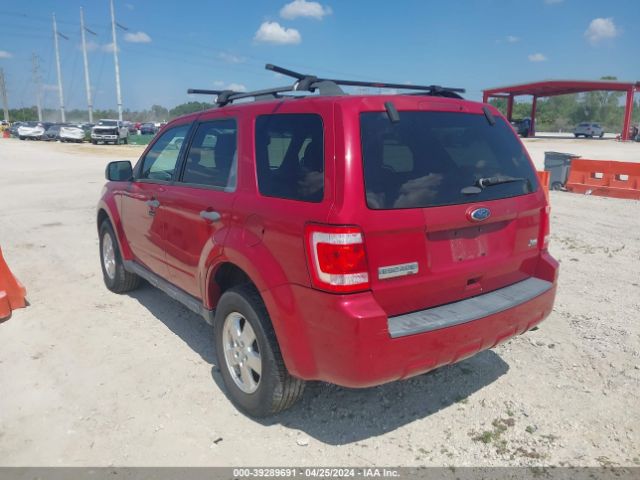 Photo 2 VIN: 1FMCU0DG2BKB66158 - FORD ESCAPE 