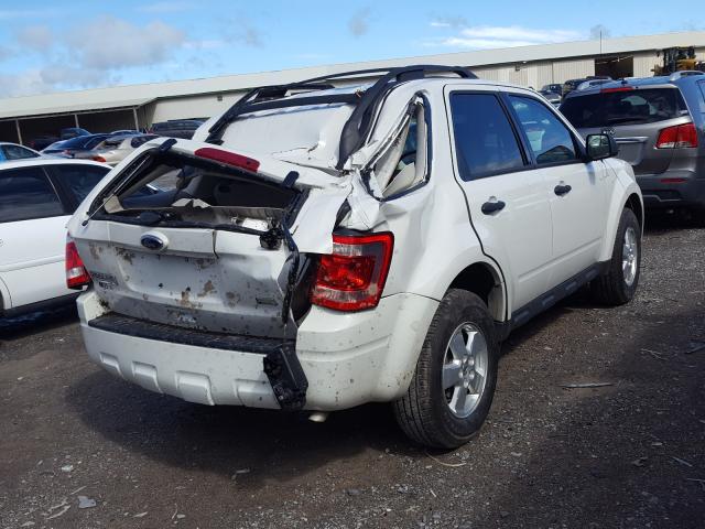 Photo 3 VIN: 1FMCU0DG2CKA32753 - FORD ESCAPE XLT 