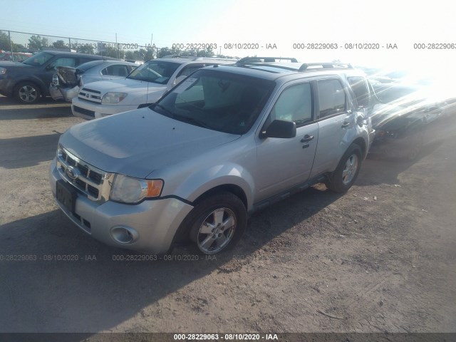 Photo 1 VIN: 1FMCU0DG2CKB01280 - FORD ESCAPE 