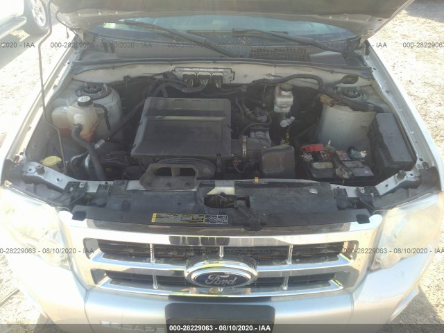 Photo 9 VIN: 1FMCU0DG2CKB01280 - FORD ESCAPE 