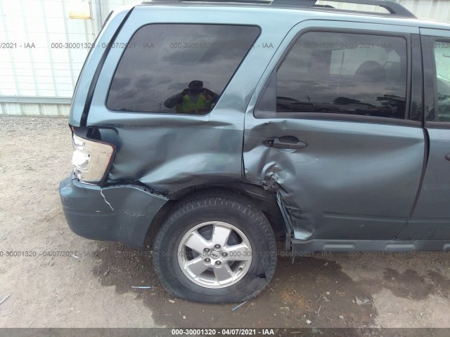 Photo 5 VIN: 1FMCU0DG2CKB79669 - FORD ESCAPE 