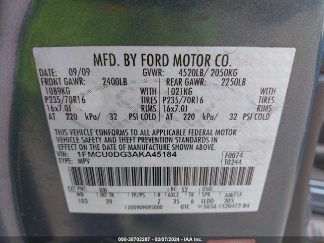 Photo 8 VIN: 1FMCU0DG3AKA45184 - FORD ESCAPE 