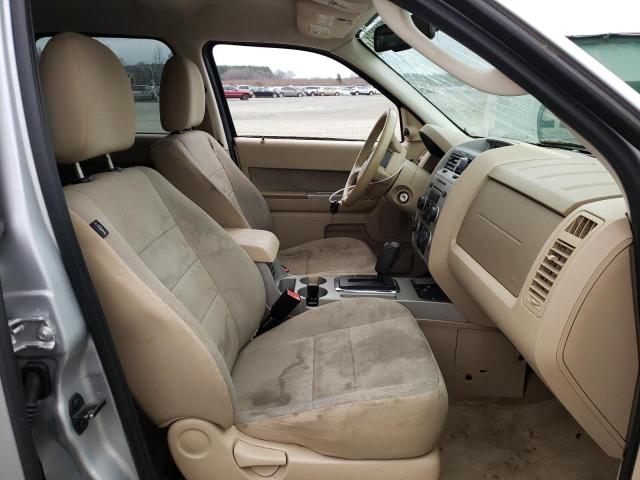 Photo 4 VIN: 1FMCU0DG3AKB55619 - FORD ESCAPE XLT 