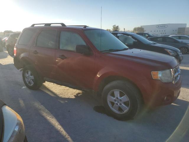 Photo 3 VIN: 1FMCU0DG3AKC52125 - FORD ESCAPE XLT 