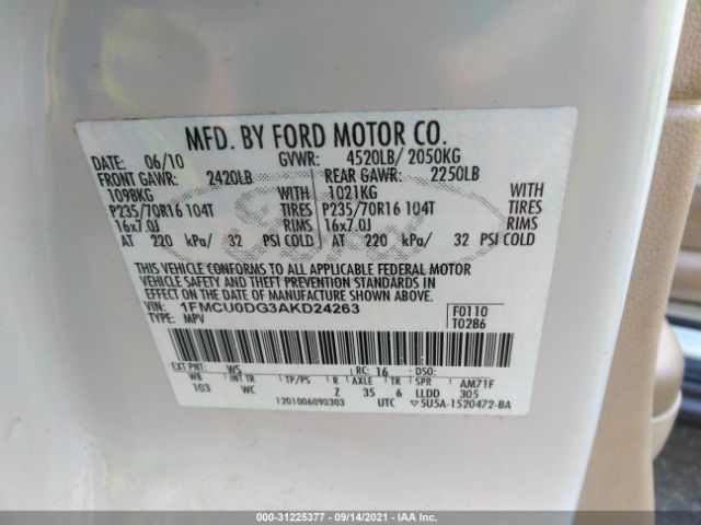 Photo 8 VIN: 1FMCU0DG3AKD24263 - FORD ESCAPE 