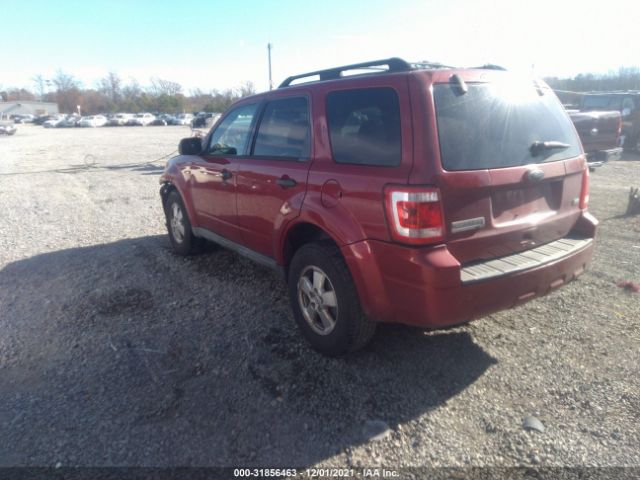 Photo 2 VIN: 1FMCU0DG3AKD24960 - FORD ESCAPE 