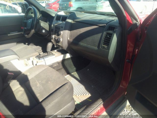 Photo 4 VIN: 1FMCU0DG3AKD24960 - FORD ESCAPE 