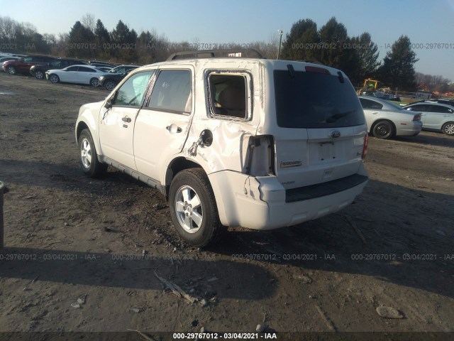 Photo 2 VIN: 1FMCU0DG3BKB32326 - FORD ESCAPE 