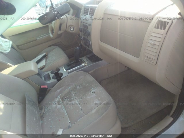 Photo 4 VIN: 1FMCU0DG3BKB32326 - FORD ESCAPE 