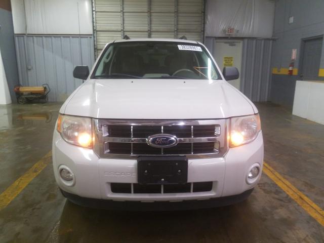 Photo 8 VIN: 1FMCU0DG3BKB78951 - FORD ESCAPE XLT 