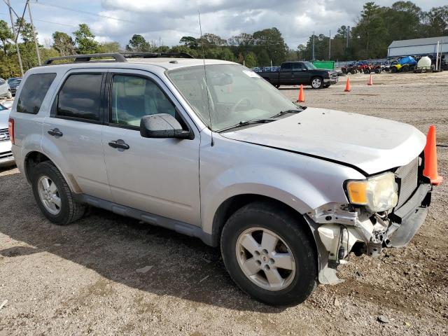 Photo 3 VIN: 1FMCU0DG3BKC28182 - FORD ESCAPE XLT 