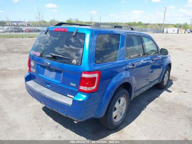 Photo 3 VIN: 1FMCU0DG3BKC60534 - FORD ESCAPE 