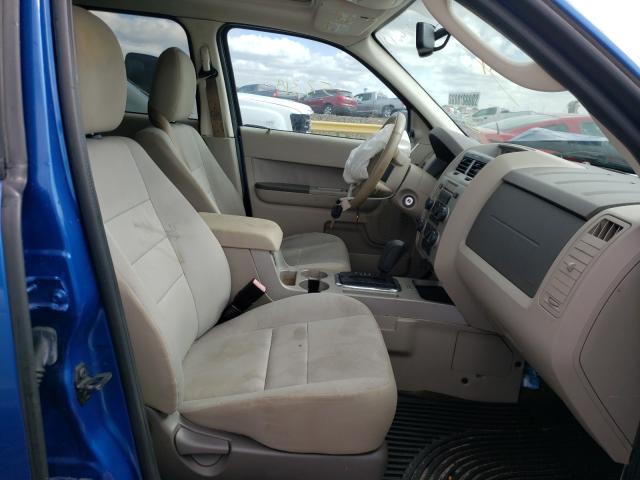 Photo 4 VIN: 1FMCU0DG3BKC70609 - FORD ESCAPE XLT 