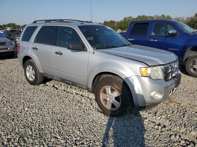 Photo 3 VIN: 1FMCU0DG3BKC71808 - FORD ESCAPE XLT 