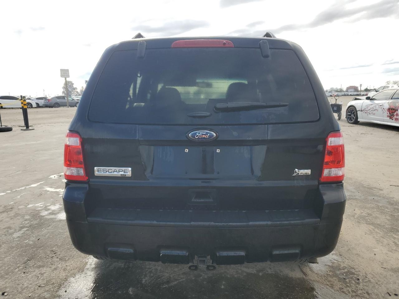 Photo 5 VIN: 1FMCU0DG3CKB18220 - FORD ESCAPE 