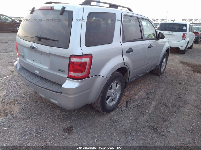 Photo 3 VIN: 1FMCU0DG4AKD45669 - FORD ESCAPE 