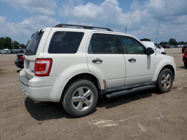 Photo 2 VIN: 1FMCU0DG4BKB10190 - FORD ESCAPE XLT 