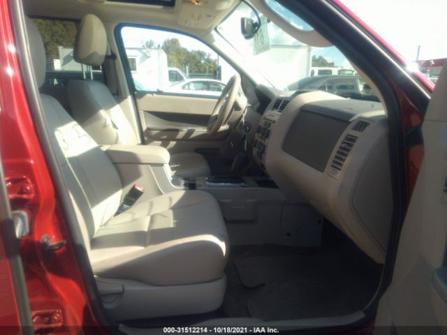 Photo 4 VIN: 1FMCU0DG4BKB89201 - FORD ESCAPE 