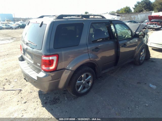 Photo 3 VIN: 1FMCU0DG4CKA13699 - FORD ESCAPE 