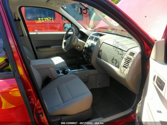 Photo 4 VIN: 1FMCU0DG4CKA49778 - FORD ESCAPE 