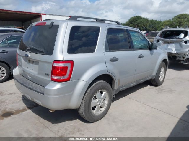 Photo 3 VIN: 1FMCU0DG4CKA50803 - FORD ESCAPE 